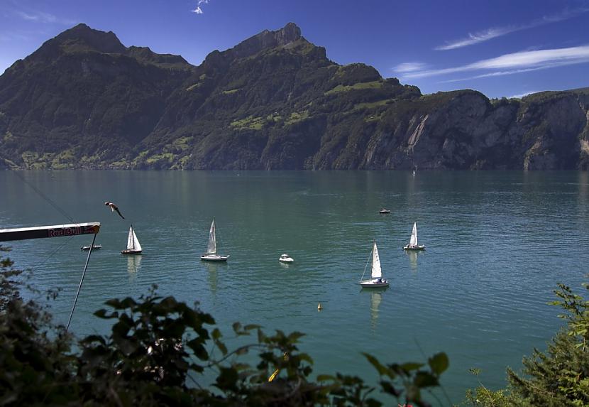  Autors: Nantoo I Red Bull Cliff Diving