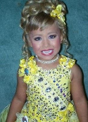  Autors: Bussja Toddlers & Tiaras.