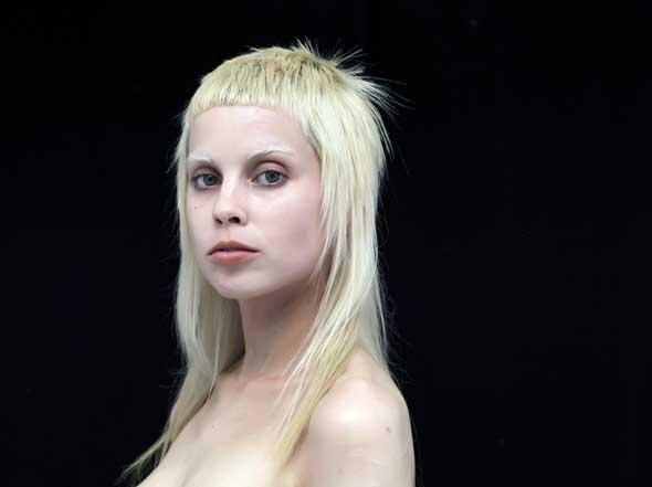  Autors: yolandi vier DIE ANTWOORD>bildes>video>gifi