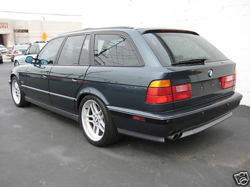 Viens no ļoti retajiem E34... Autors: KeyKey BMW M5 - klusais monstrs