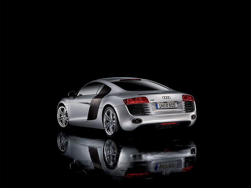  Autors: val4us Audi R8 Wallpapers