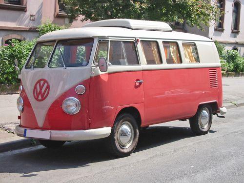 1968 Volkswagen Bus 65 mph ... Autors: Skrimslis Top 10 lēnākās Auto mašīnas uz zemes