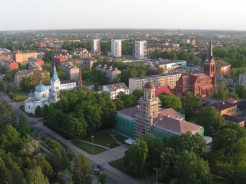 Jelgava  Skaistas tikai dažas... Autors: mazakuce Drausmīgākās pilsētas Latvijā