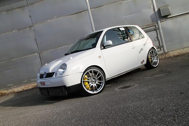  Autors: youfunnyguy VW Lupo W12 5,2Litru + NOS projekts