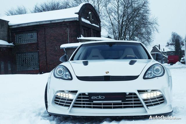  Autors: youfunnyguy Porsche Panamera (Moby Dick)