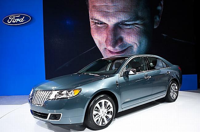 Lincoln MKZ Hybrid Autors: bee62 New york international auto show 2010