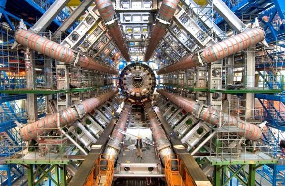 Te nu arī CERN  jeb lielais... Autors: djosko Pasaules jaudīgākie izgudrojumi
