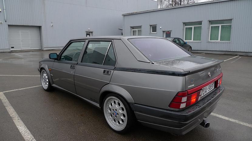 Alfa 75 ir unikāla ar... Autors: Raaa Alfa Romeo Latvijā