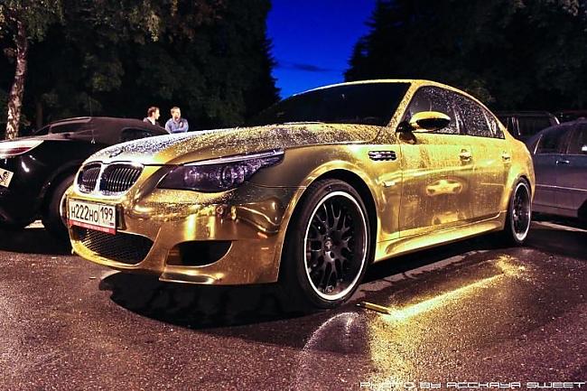  Autors: Fosilija Bmw m5 gold