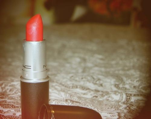  Autors: Bumbuliene1 Red lipstick.