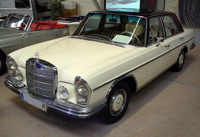  Autors: Realist Mercedes-Benz W108