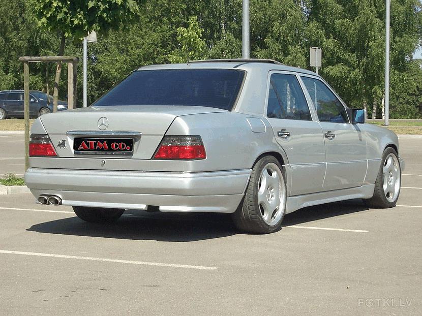  Autors: Realist Mercedes-Benz W124