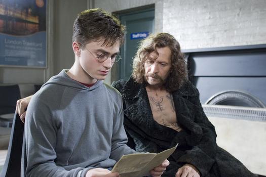  Siriusa Bleka tetovējumiem... Autors: joker09 Interesanti fakti par Hariju Poteru.