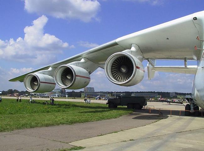  Autors: mazgavars Antonov 225