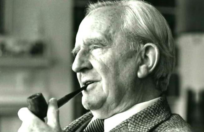 Džons Ronalds Reuels Tolkiens... Autors: ralphon Cilvēki kuri mainīja pasauli