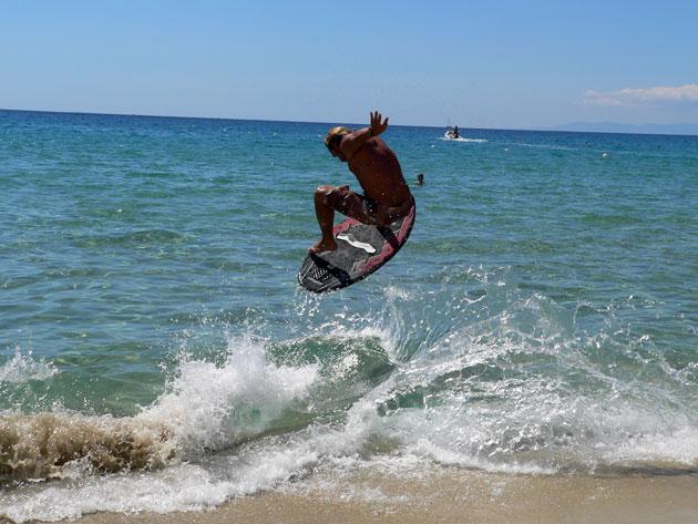 Skimboard  sērfošana pa krasta... Autors: EsEsmuPedinsh Sērfošana...