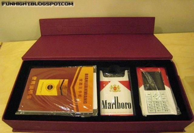  Autors: reds kas tā ir telefons vai cigarešu paciņa??