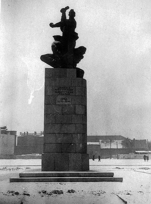  Autors: Titfish Liepāja vēsturiski attēli part 2.