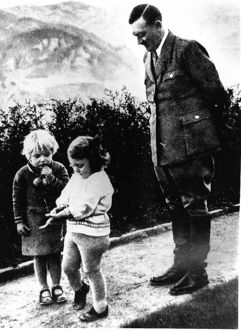 Jaunības gadi 1909  1913Klāra... Autors: zirdziniece Adolfs Hitlers 1dala