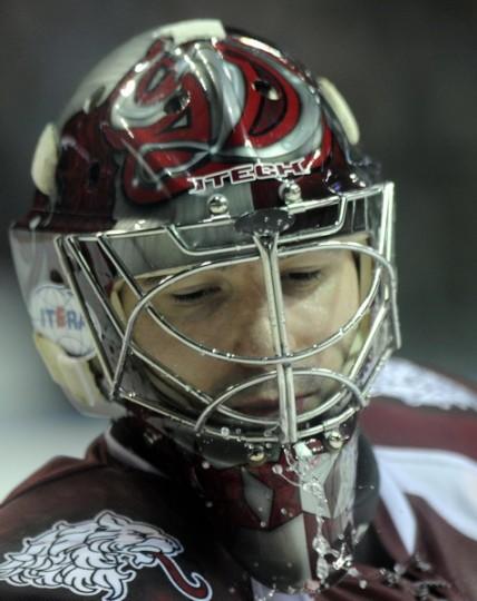 Edgars Masaļskis Autors: Siikais11 Visu 3 sezonu Dinamo Riga vārtsargu ķiveres