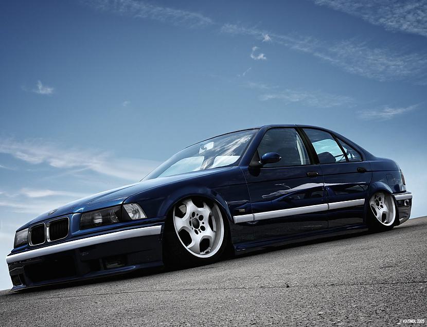  Autors: Zocs BMW e36