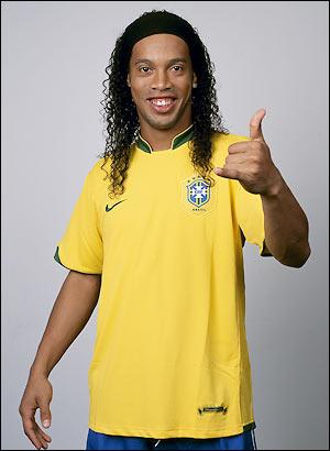  Autors: niko4451 ronaldinho