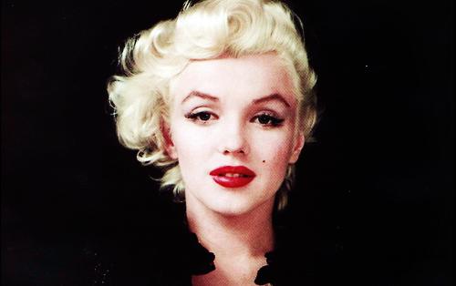  Autors: Fosilija Marilyn Monroe