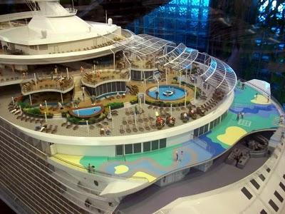  Autors: karalis100 Oasis of the seas.