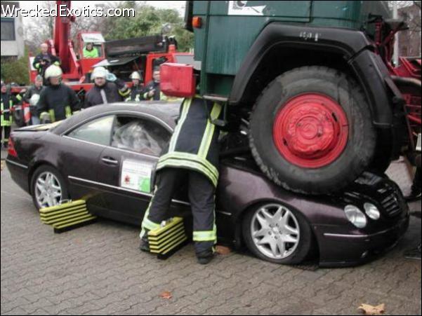  Autors: Liekedis Sasisti Mercedes