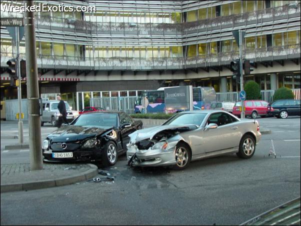  Autors: Liekedis Sasisti Mercedes