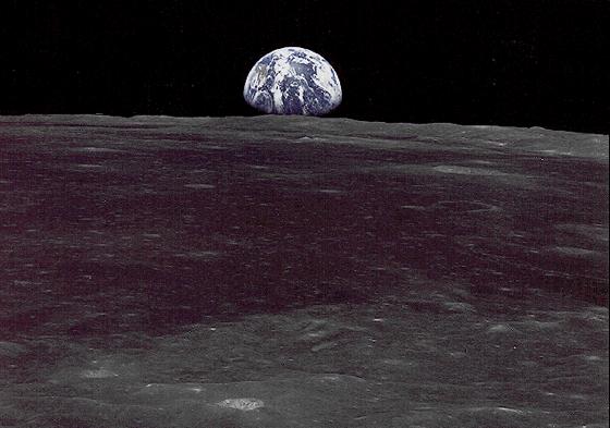 Pirmās Apollo misijas laikā tā... Autors: ainiss13 Noslēpumainais Visums