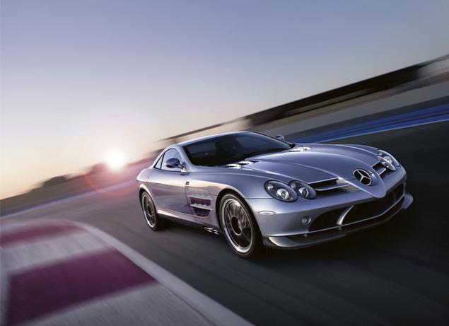 12 vieta Mercedes Benz SLR... Autors: Opitiss Top 15 Atraakaas mashiinas