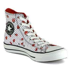 4 Autors: Teroriste Converse