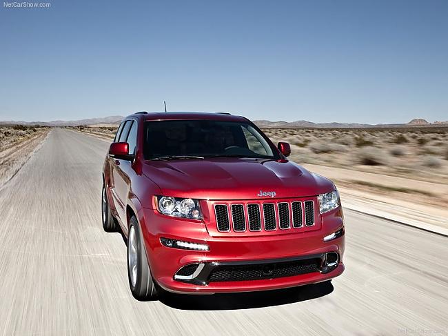  Autors: JankeliS Jeep Grand Cherokee SRT-8