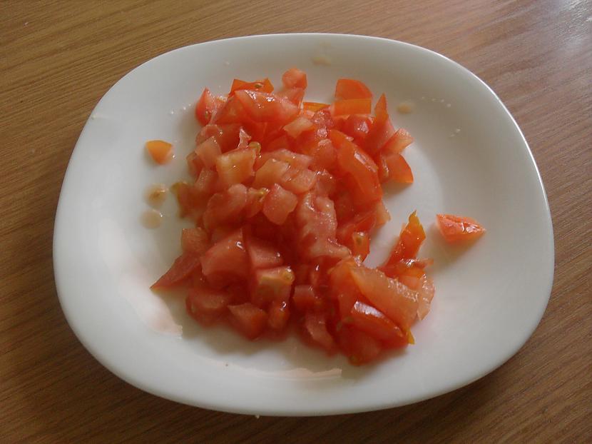 sagriesti tomāti Autors: Fosilija siera salāti manā gaumē