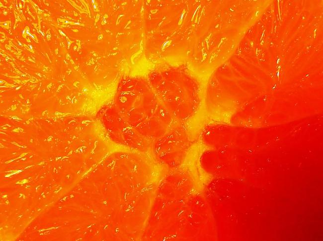 Oranža krāsa  Oranžā ir silta... Autors: Dzhuda Auras krāsu skaidrojums