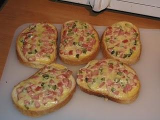 Nu lūk maizītes gatavas  Autors: Vityaz Ideja brokastīm.