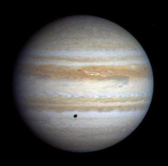 Jupiters ir 25 reizes masīvāks... Autors: dairico Planētas Saules sistēmā