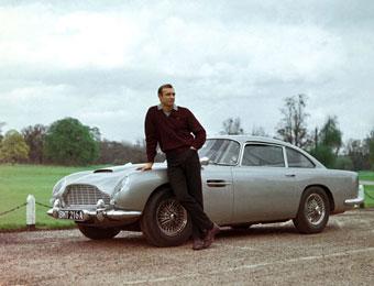 2 Aģenta 007 Aston Martin DB5 ... Autors: Fosilija Automašīnas kuras iemīlējušī filmu skatītāji.