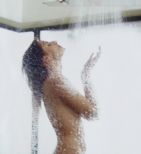 Pēc tam kad viņas bijušas dušā... Autors: Girl112 Daži Fakti Par Sievietēm!2