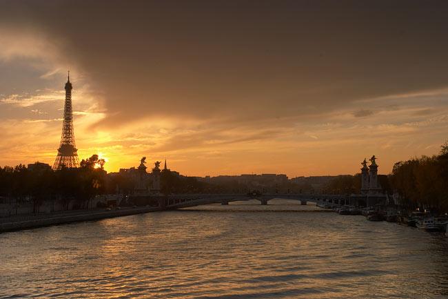 ETIMOLOĢIJAParīzes nosaukums... Autors: ColorLife I love Paris, la capitale française!