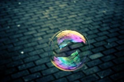 Tā tad ziepju burbuļi mēdz... Autors: Pončo Kā ziepju burbuļi iegūst savu krāsu?!