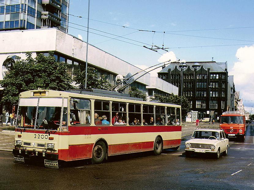  Autors: TheNostalgyGodfather Vecie trolejbusi 4. daļa