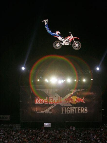  Autors: GreenValdis Redbull X-Fighters