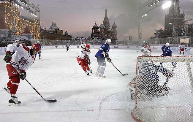  Autors: mime Visu KHL spēlētāju uzvārdi uz formām būs ar latīņu b