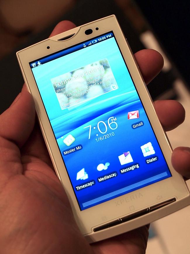 Top 8  Sony Ericsson Xperia... Autors: Zvēru pavēlnieks Top 10 Android telefoni 2010 - 2011