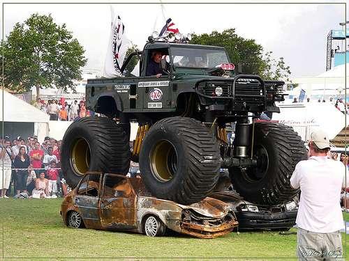  Autors: amonty Monster trucks