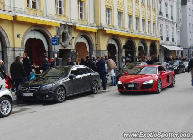  Autors: OZēmilumsmarupeD Daži Audi R8