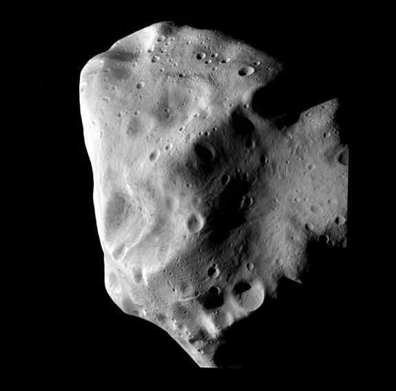 NASA savā ziņojumā apgalvo ka... Autors: Testu vecis Zemē ietrieksies asteroīds