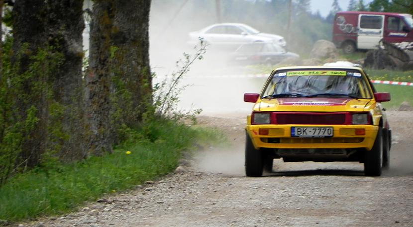  Autors: Arvisss Rally Talsi 2o11! [zel kad ar nokavesanos]